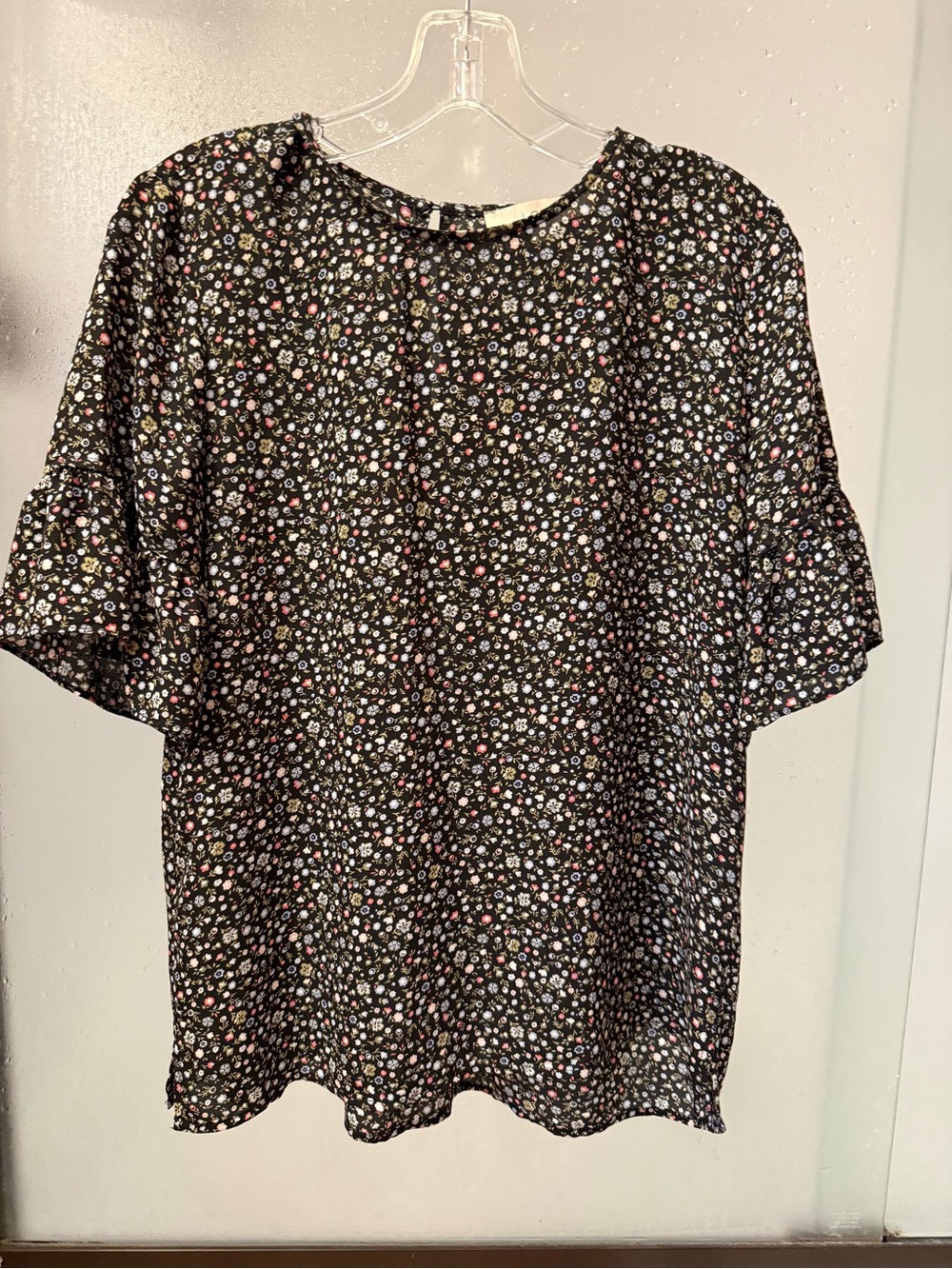 LOFT Black Short Sleeve Floral Babydoll Blouse
